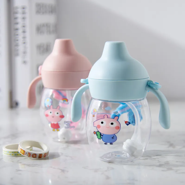 1pcs 280ml Mumpot Baby Kettle – Duck Beak Cute Cartoon Straw Bottle (Random Color) - Image 4